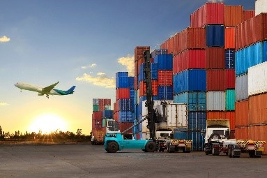 MINCETUR | Propondrán plan para atraer inversión extranjera a Zonas Económicas Especiales