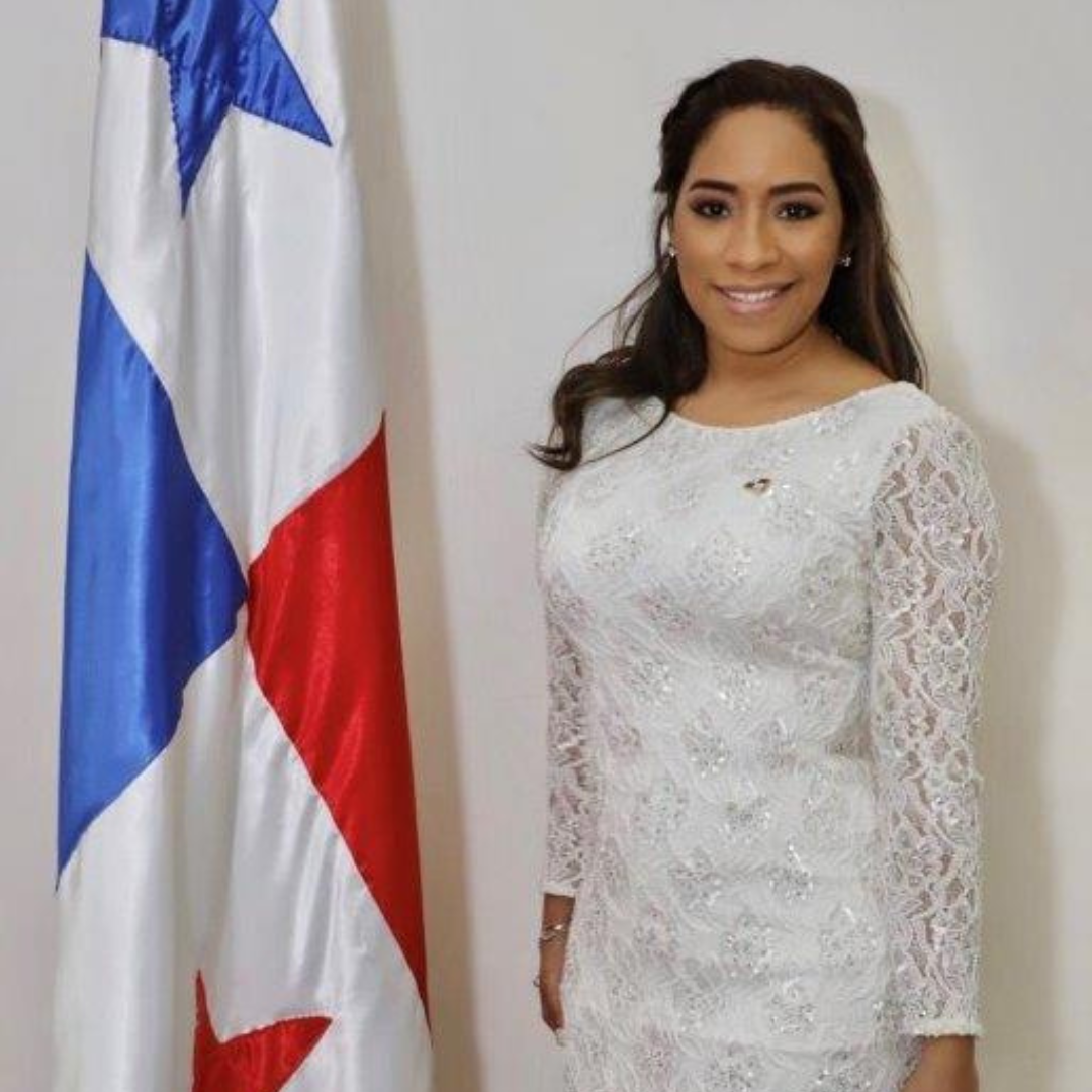 AMBAR RUIZ
